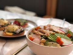 牛油果鸡肉沙拉-农畉LONFOOD(福田星河COCOPark店)