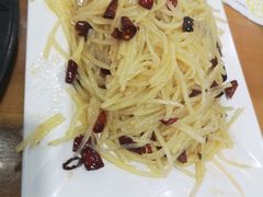 酸辣土豆丝-睿柏云酒店-餐厅