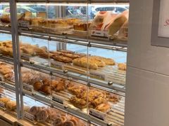 -85度C(生甜甜圈研究工坊·上海平凉店)