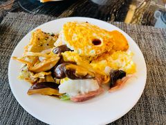 -东方红海鲜百汇(国际大厦店)