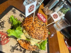 经典胖牛汉堡套餐-FAT COW(虹梅路店)