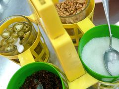 -榮泰米粉湯(Left Shop)