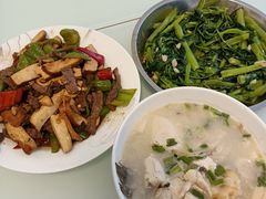 -天鹅到家·保姆月嫂育儿嫂(蔚蓝海岸店)