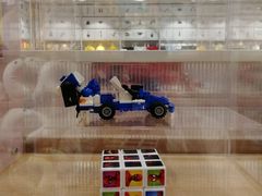 -名创优品(中原万达2F店)