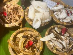 -菌彩云南野生菌火锅(万达广场店)