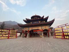 -九鼎铁刹山风景区