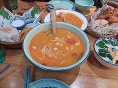 -迷你椰·泰式大排档(湖州衣裳街店)