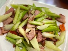 西芹炒腊肉-二楼餐厅