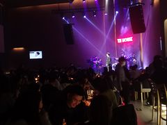 -TZ House音乐现场(来福士中心店)