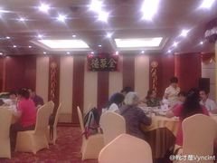 大堂-北京全聚德(西客站店)