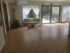 -妈咪的吻Mommy kiss国际托育中心(康桥融府店)