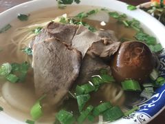 -牛壹品牛肉拉面(东风路店)