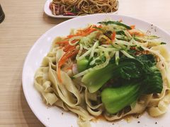 油泼面-中国兰州名牛纯汤牛肉面(永安道店)