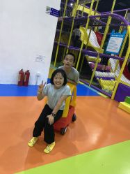 -蹦贝运动中心·蹦床·攀岩·闯关(龙岗店)