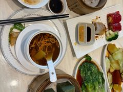 -粤玲珑广式早茶·茶餐厅
