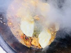 地锅贴饼-地锅公社·现炒地锅鸡·地锅鱼·夜宵(罗锦路店)