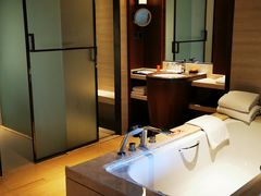 -西双版纳融创皇冠假日度假酒店