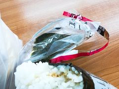 -全家便利店(莲花池东路店)