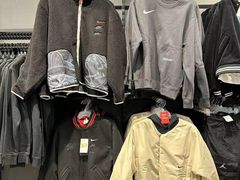 -首创奥特莱斯(西安店)