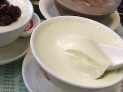 姜汁撞奶-义顺牛奶公司(庇利金街店)