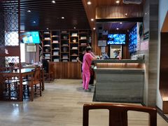 -亮亮面馆(经六路店)