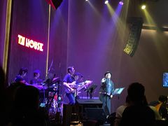 -TZ House音乐现场(来福士中心店)