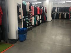 -迪卡侬(燕山店)