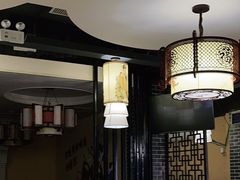 -何氏排骨(左家塘店)
