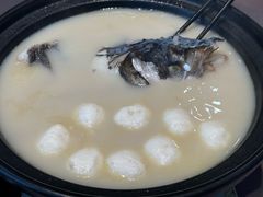 -香山湖家家宴(中山陵店)