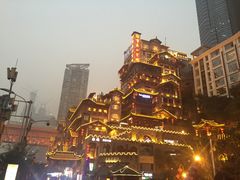 -小天鹅火锅·一线江景洪鼎旗舰店(洪崖洞店)
