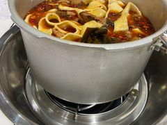 -晓彭肥肠鸡·泡椒鸡火锅(水木天地店)
