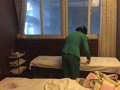 -手佳按摩·足疗·艾灸(龙江店)