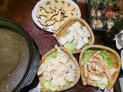 -滇野云南野生菌餐厅(陕西南路店)