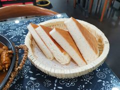 -八两八金·莱芜特色炒鸡(市南漳浦路店)