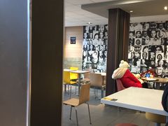 大堂-麦当劳(东苑丽宝商业广场店)