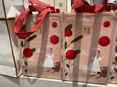 -奈雪的茶(青岛卓悦里INTOWN店)