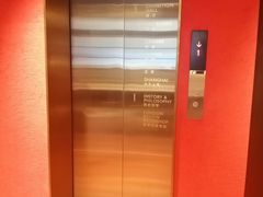 -思南书局(复兴中路店)