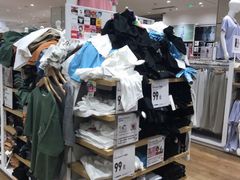 -优衣库(苏州吴江万象汇店)