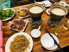 秘制粥底-顺德公平靓正特色牛花粥(花都店)