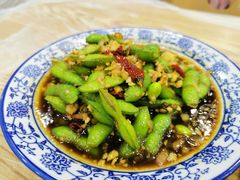 -江城燕子大排档(江汉路步行街店)