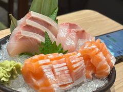 三文鱼刺身salmon-夯食·创意料理(世纪汇店)