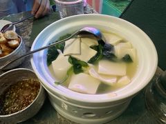 豌豆尖豆腐汤-浩海火烧云傣家菜(京广店)