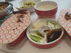 -梅花香里大酒店(郁金香路店)