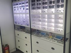 -造寸眼镜·蔡司官方授权店(东门店)