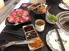 -炙忧烤肉屋(中国铁建广场店)