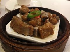-广州中心皇冠假日酒店·百粤楼