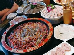 -叉叉裤鲜火锅(空港新城店)