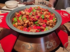 -龙少爷碳火干锅(环球中心店)