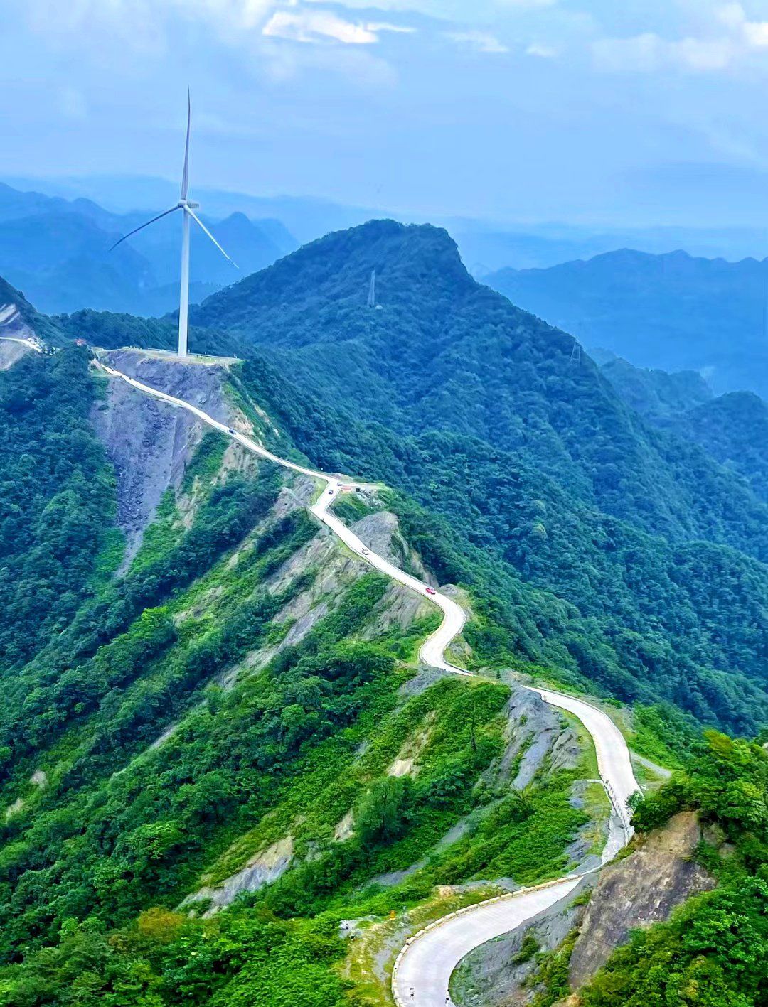 绝美刀背梁,风车山脊的浪漫之旅