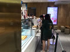-奈雪的茶(湖滨银泰in77C区PRO店)